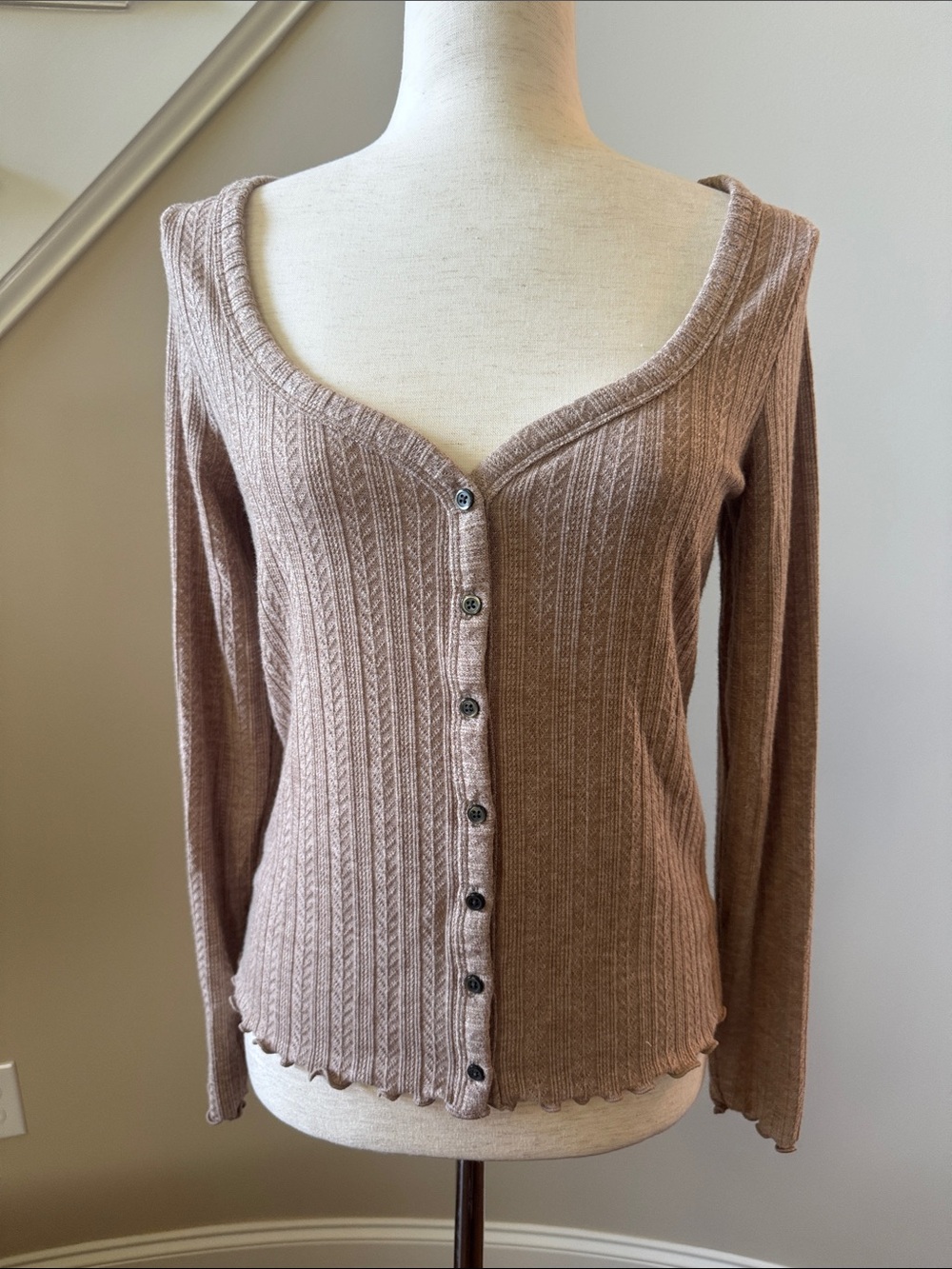Old Navy Ribbed V-Neck Button-Front Sweater in Taupe